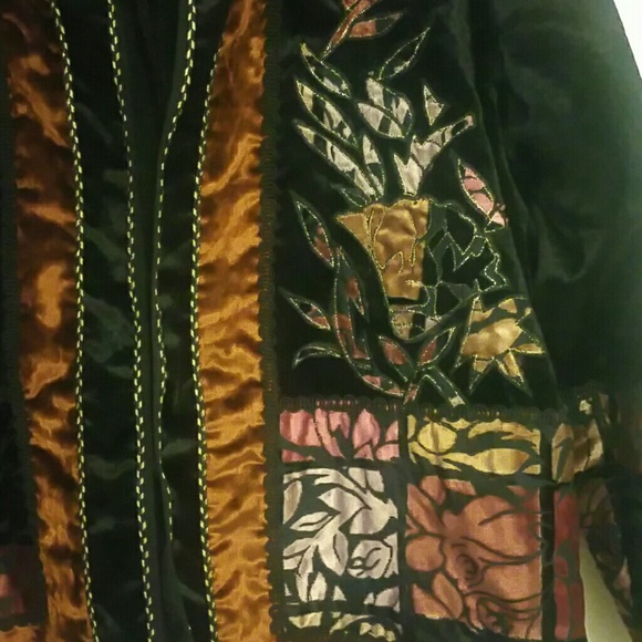 Vintage Wearable Art Jacket II [tb] - Picture 3 of 8